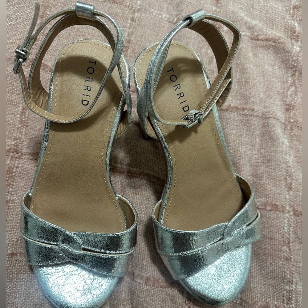 Torrid Metallic Silver Heeled Sandals - Picture 4 of 4